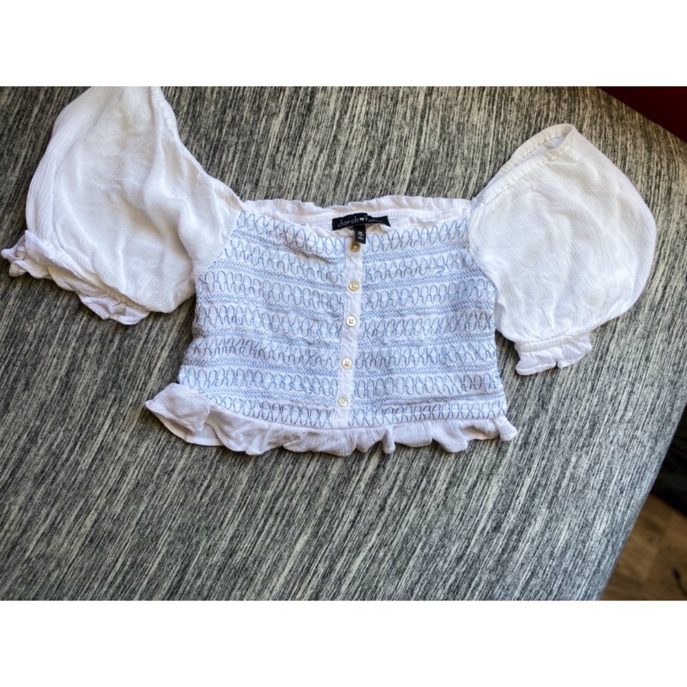 puffy sleeved Derek heart blouse!